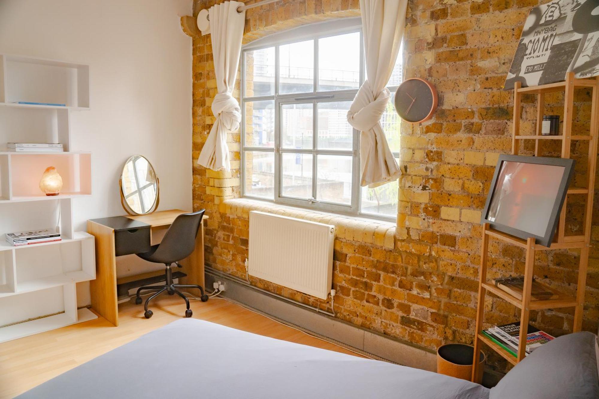 Loft Style Apartment Near O2, Abba Voyage, Excel Londra Esterno foto