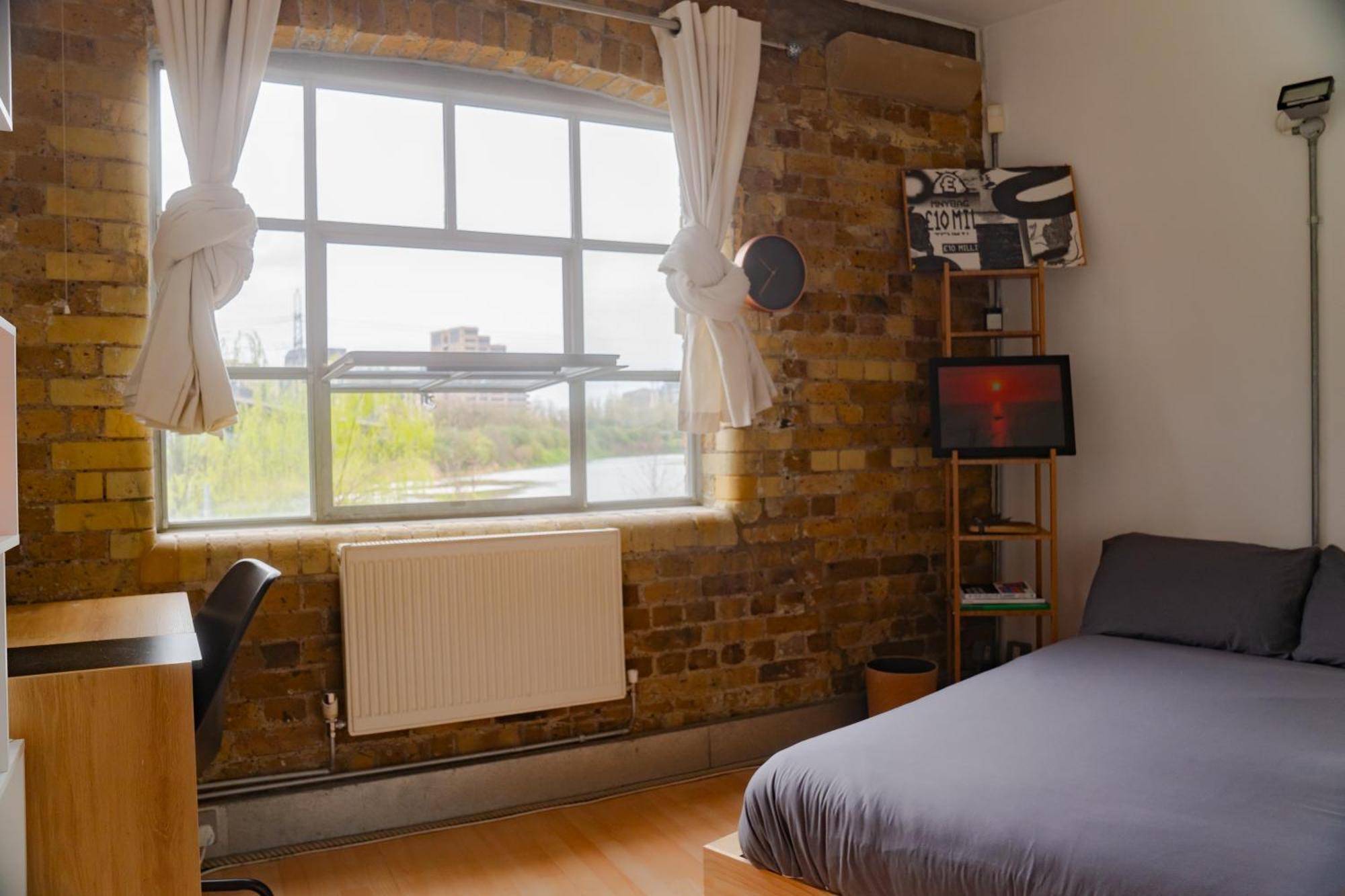 Loft Style Apartment Near O2, Abba Voyage, Excel Londra Esterno foto